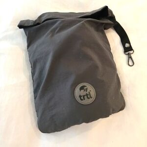 Trtl Travel Neck Pillow COOL